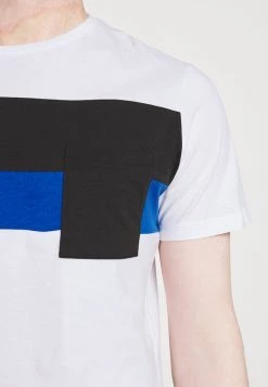 Pier One Hombre Camiseta Básica - White -Pier One Tienda eed95c6d93ea4d00930a39baedf28e8a