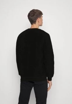 Pier One Hombre Forro Polar - Black -Pier One Tienda ef410f4084fb4f02a92b5fba1f8de101